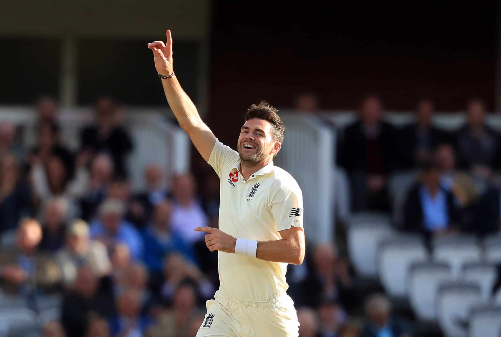 James Anderson 700